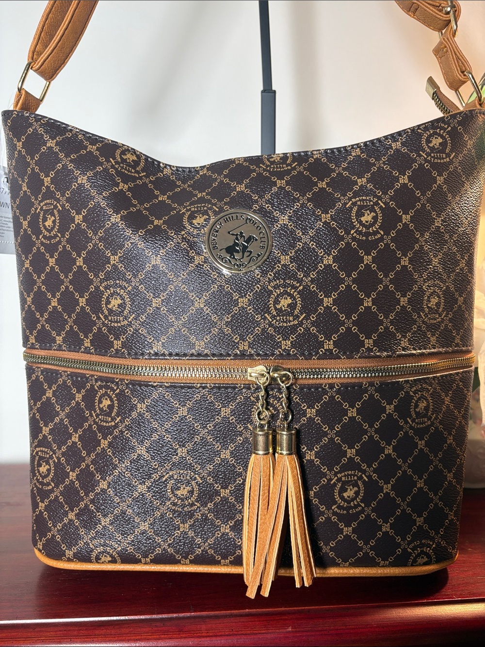NWT-Beverly Hills Polo Club-Brown Bucket  Bag - Classic Tote